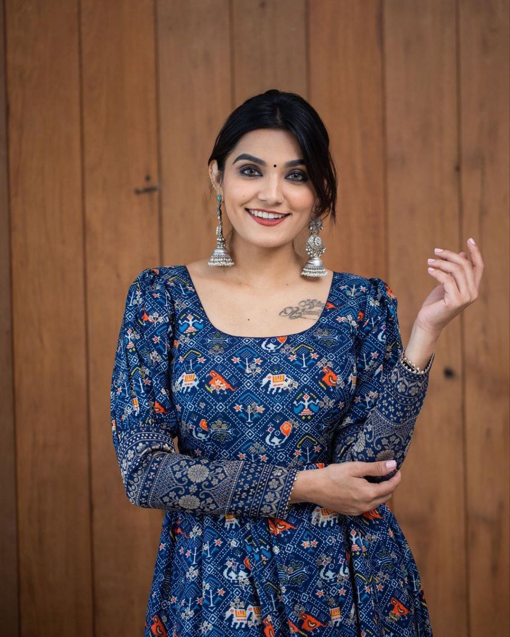 Stylish Georgette Gown For Women